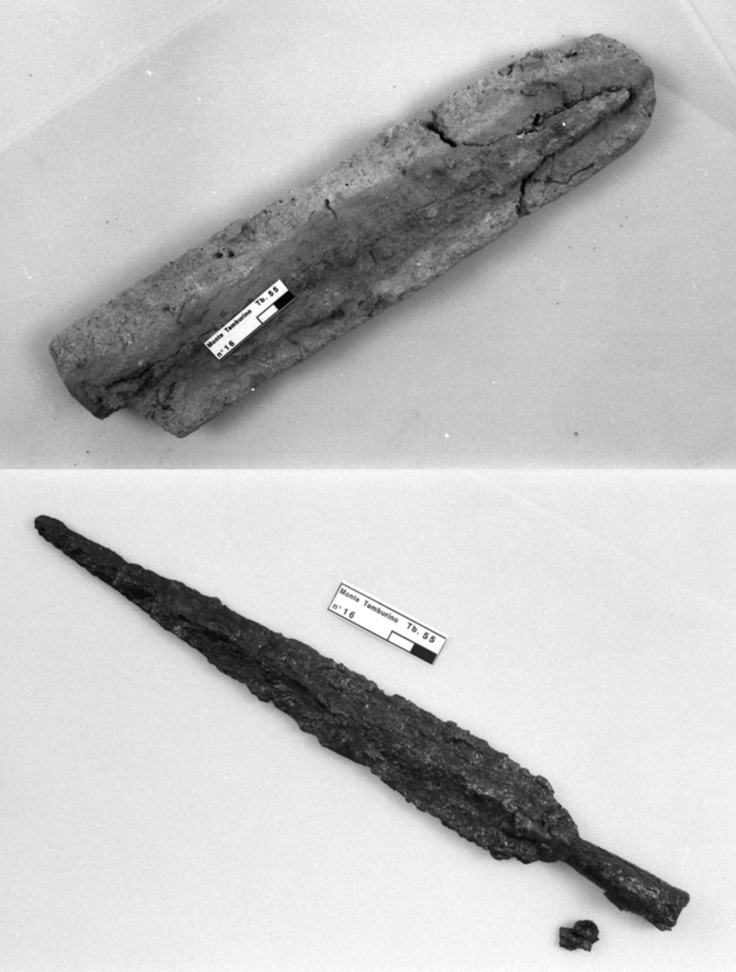 cuspide di lancia in ferro prima del restauro